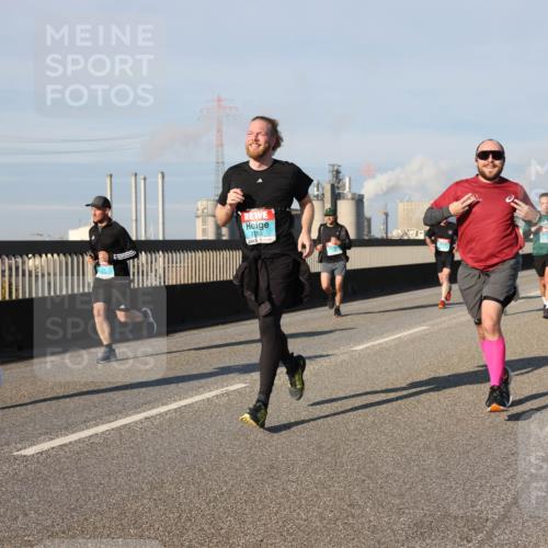 03.10.2025 - Köhlbrandbrückenlauf Lena Gebhardt http://msf.ph/oto/9133512 03.10.2025 09:51:27 Position 2 2193 meine-sportfotos.de