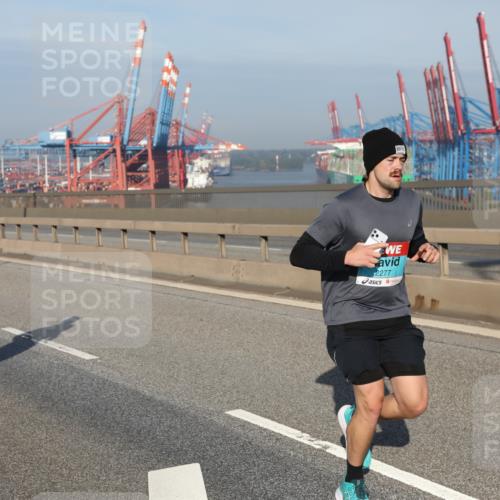 03.10.2025 - Köhlbrandbrückenlauf Yannick Fuchs http://msf.ph/oto/9133974 03.10.2025 09:07:09 Position 2 2277 meine-sportfotos.de