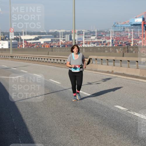 03.10.2025 - Köhlbrandbrückenlauf Yannick Fuchs http://msf.ph/oto/9134082 03.10.2025 09:07:54 Position 2  meine-sportfotos.de