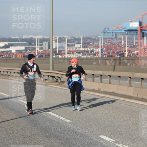 03.10.2025 - Köhlbrandbrückenlauf Yannick Fuchs http://msf.ph/oto/9134111 03.10.2025 09:08:18 Position 2 2507 meine-sportfotos.de