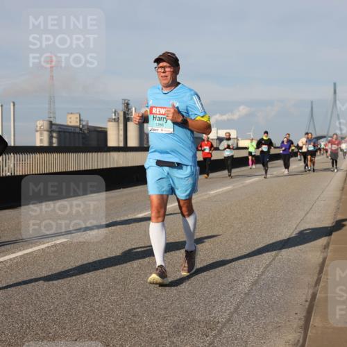 03.10.2025 - Köhlbrandbrückenlauf Lena Gebhardt http://msf.ph/oto/9134223 03.10.2025 09:52:21 Position 2 006, 1286 meine-sportfotos.de