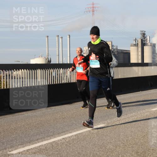 03.10.2025 - Köhlbrandbrückenlauf Lena Gebhardt http://msf.ph/oto/9134259 03.10.2025 09:52:25 Position 2  meine-sportfotos.de