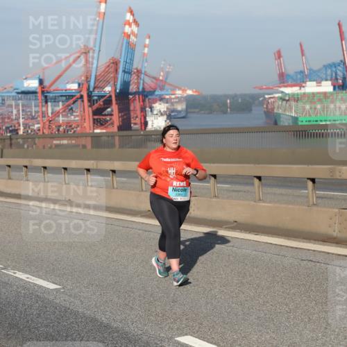 03.10.2025 - Köhlbrandbrückenlauf Yannick Fuchs http://msf.ph/oto/9134337 03.10.2025 09:09:19 Position 2 1389 meine-sportfotos.de