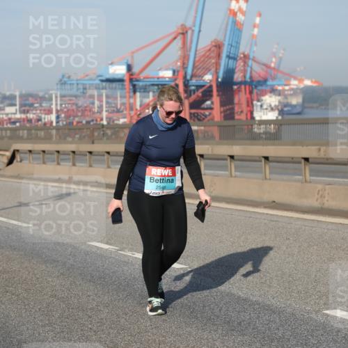 03.10.2025 - Köhlbrandbrückenlauf Yannick Fuchs http://msf.ph/oto/9134838 03.10.2025 09:11:55 Position 2 2546 meine-sportfotos.de