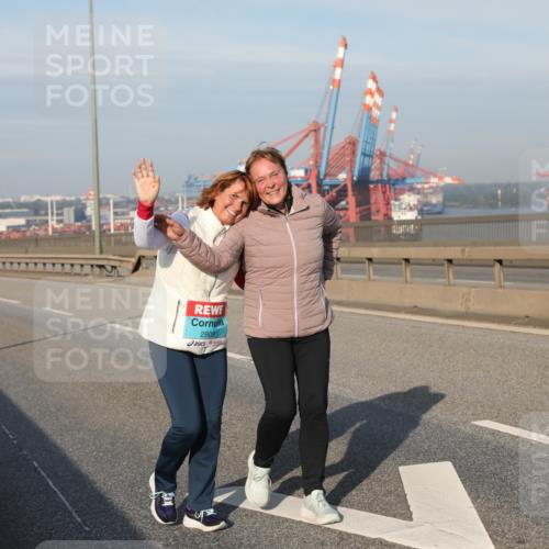 03.10.2025 - Köhlbrandbrückenlauf Yannick Fuchs http://msf.ph/oto/9134941 03.10.2025 09:12:26 Position 2 2908 meine-sportfotos.de
