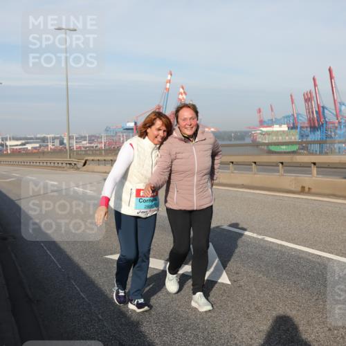 03.10.2025 - Köhlbrandbrückenlauf Yannick Fuchs http://msf.ph/oto/9134961 03.10.2025 09:12:27 Position 2 2908 meine-sportfotos.de