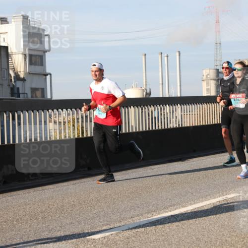 03.10.2025 - Köhlbrandbrückenlauf Lena Gebhardt http://msf.ph/oto/9136853 03.10.2025 09:54:40 Position 2 3186, 1829 meine-sportfotos.de