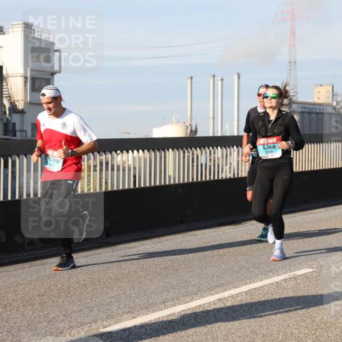 03.10.2025 - Köhlbrandbrückenlauf Lena Gebhardt http://msf.ph/oto/9136863 03.10.2025 09:54:41 Position 2 1829 meine-sportfotos.de
