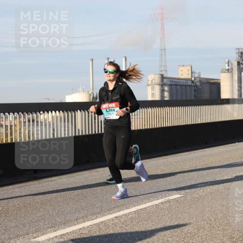 03.10.2025 - Köhlbrandbrückenlauf Lena Gebhardt http://msf.ph/oto/9136867 03.10.2025 09:54:41 Position 2 1829, 5 meine-sportfotos.de