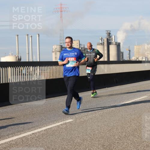 03.10.2025 - Köhlbrandbrückenlauf Lena Gebhardt http://msf.ph/oto/9137097 03.10.2025 09:54:56 Position 2 1865 meine-sportfotos.de