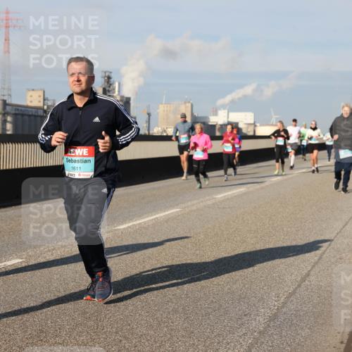 03.10.2025 - Köhlbrandbrückenlauf Lena Gebhardt http://msf.ph/oto/9137168 03.10.2025 09:55:00 Position 2 1611 meine-sportfotos.de