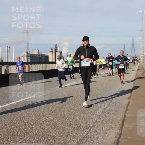 03.10.2025 - Köhlbrandbrückenlauf Lena Gebhardt http://msf.ph/oto/9137293 03.10.2025 09:55:10 Position 2 3326 meine-sportfotos.de