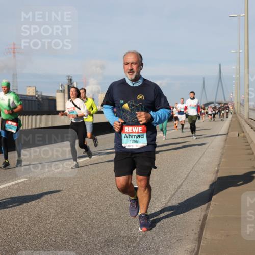 03.10.2025 - Köhlbrandbrückenlauf Lena Gebhardt http://msf.ph/oto/9137336 03.10.2025 09:55:12 Position 2 1296 meine-sportfotos.de