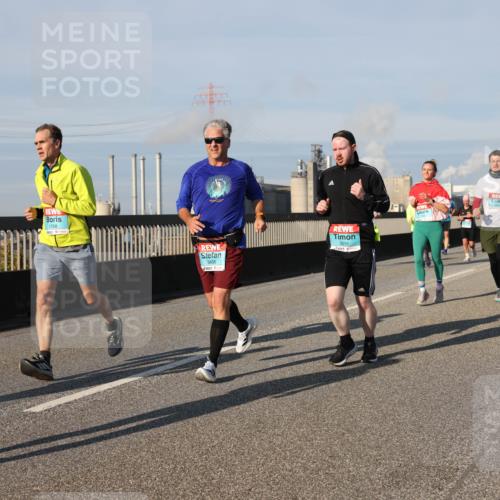 03.10.2025 - Köhlbrandbrückenlauf Lena Gebhardt http://msf.ph/oto/9137382 03.10.2025 09:55:15 Position 2 1768, 3406, 3515 meine-sportfotos.de