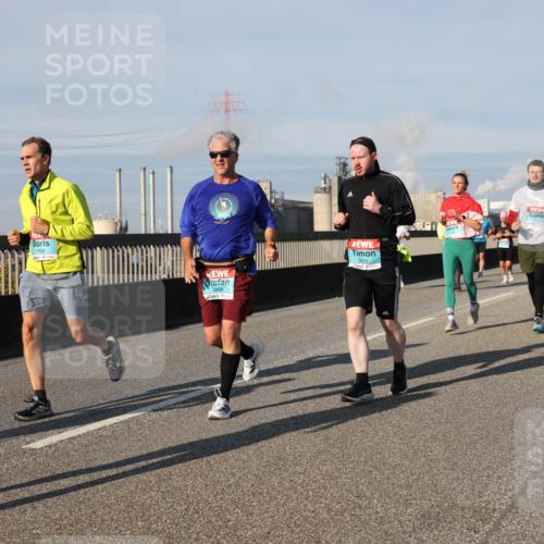 03.10.2025 - Köhlbrandbrückenlauf Lena Gebhardt http://msf.ph/oto/9137384 03.10.2025 09:55:15 Position 2 1768, 3406, 3515 meine-sportfotos.de