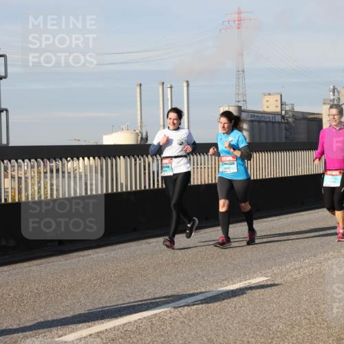 03.10.2025 - Köhlbrandbrückenlauf Lena Gebhardt http://msf.ph/oto/9138078 03.10.2025 09:55:53 Position 2 3469 meine-sportfotos.de