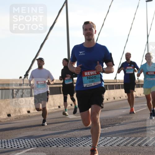 03.10.2025 - Köhlbrandbrückenlauf Yannick Fuchs http://msf.ph/oto/9139132 03.10.2025 08:23:35 Position 2 3181 meine-sportfotos.de