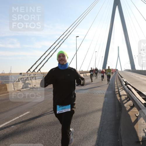 03.10.2025 - Köhlbrandbrückenlauf Yannick Fuchs http://msf.ph/oto/9139777 03.10.2025 08:24:22 Position 2 2940 meine-sportfotos.de