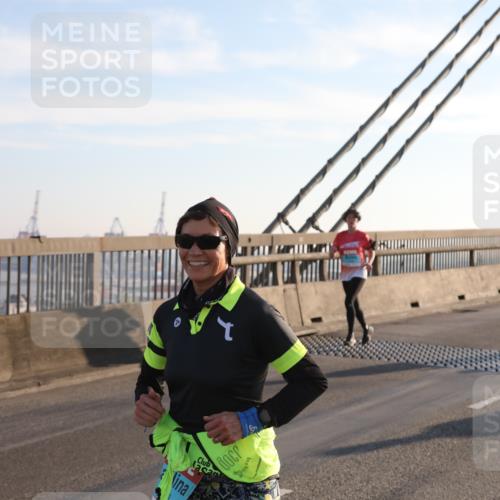 03.10.2025 - Köhlbrandbrückenlauf Yannick Fuchs http://msf.ph/oto/9139784 03.10.2025 08:24:23 Position 2 6 meine-sportfotos.de