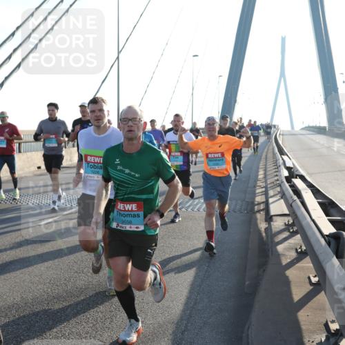 03.10.2025 - Köhlbrandbrückenlauf Yannick Fuchs http://msf.ph/oto/9139894 03.10.2025 08:24:34 Position 2 1146, 1226, 3658, 8 meine-sportfotos.de