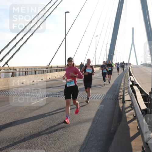 03.10.2025 - Köhlbrandbrückenlauf Yannick Fuchs http://msf.ph/oto/9140067 03.10.2025 08:24:43 Position 2 1123 meine-sportfotos.de