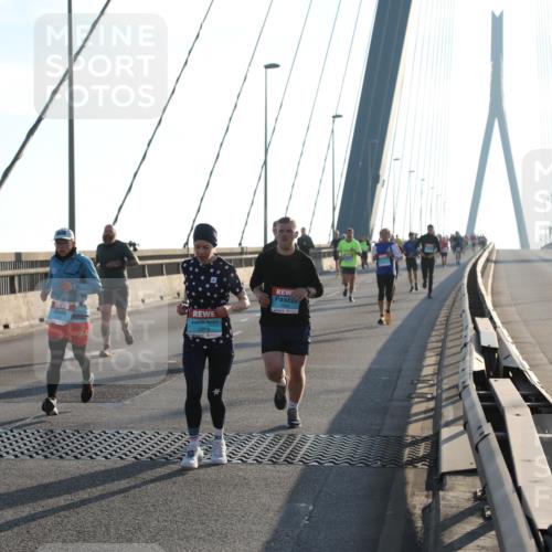 03.10.2025 - Köhlbrandbrückenlauf Yannick Fuchs http://msf.ph/oto/9140084 03.10.2025 08:24:45 Position 2 2979, 1504, 18 meine-sportfotos.de