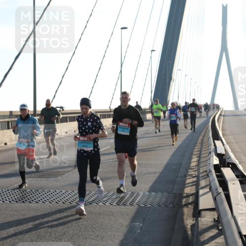 03.10.2025 - Köhlbrandbrückenlauf Yannick Fuchs http://msf.ph/oto/9140088 03.10.2025 08:24:45 Position 2 2979, 1504 meine-sportfotos.de