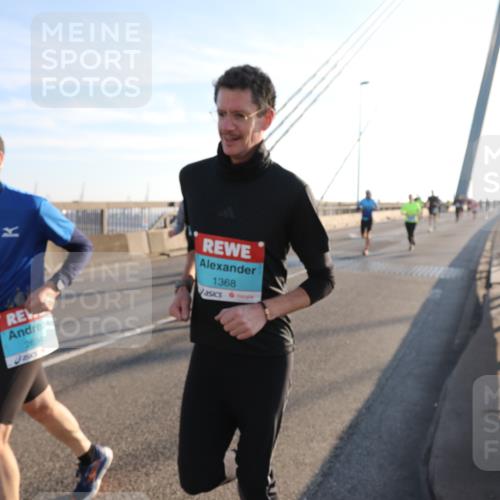 03.10.2025 - Köhlbrandbrückenlauf Yannick Fuchs http://msf.ph/oto/9140251 03.10.2025 08:24:55 Position 2 2694, 1368 meine-sportfotos.de