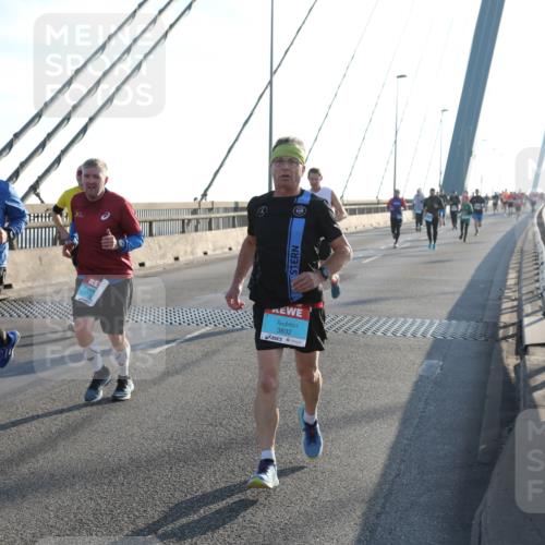 03.10.2025 - Köhlbrandbrückenlauf Yannick Fuchs http://msf.ph/oto/9140367 03.10.2025 08:25:07 Position 2 3832, 8 meine-sportfotos.de