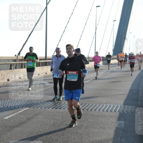 03.10.2025 - Köhlbrandbrückenlauf Yannick Fuchs http://msf.ph/oto/9140439 03.10.2025 08:25:15 Position 2 1316 meine-sportfotos.de