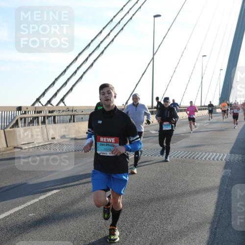 03.10.2025 - Köhlbrandbrückenlauf Yannick Fuchs http://msf.ph/oto/9140457 03.10.2025 08:25:16 Position 2 26, 1316 meine-sportfotos.de