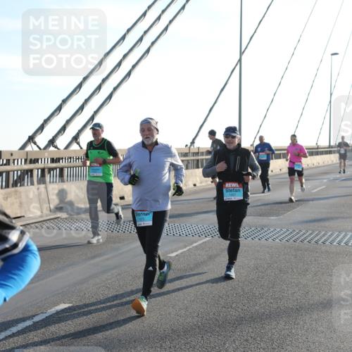 03.10.2025 - Köhlbrandbrückenlauf Yannick Fuchs http://msf.ph/oto/9140465 03.10.2025 08:25:17 Position 2 1073 meine-sportfotos.de