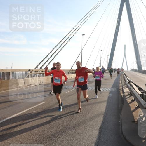 03.10.2025 - Köhlbrandbrückenlauf Yannick Fuchs http://msf.ph/oto/9140572 03.10.2025 08:25:25 Position 2  meine-sportfotos.de
