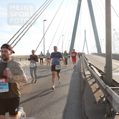 03.10.2025 - Köhlbrandbrückenlauf Yannick Fuchs http://msf.ph/oto/9140794 03.10.2025 08:25:41 Position 2 1088 meine-sportfotos.de