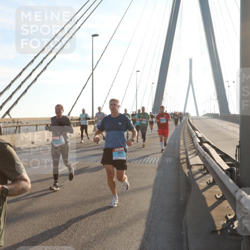03.10.2025 - Köhlbrandbrückenlauf Yannick Fuchs http://msf.ph/oto/9140798 03.10.2025 08:25:41 Position 2 1088 meine-sportfotos.de