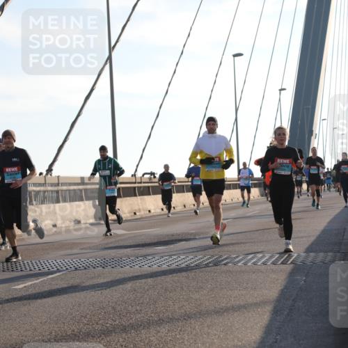 03.10.2025 - Köhlbrandbrückenlauf Yannick Fuchs http://msf.ph/oto/9140898 03.10.2025 08:25:48 Position 2  meine-sportfotos.de