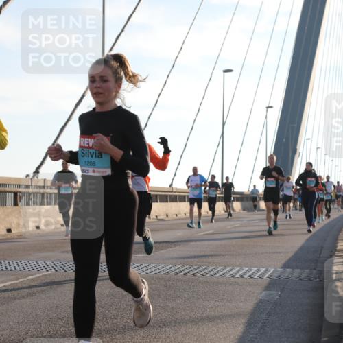 03.10.2025 - Köhlbrandbrückenlauf Yannick Fuchs http://msf.ph/oto/9140944 03.10.2025 08:25:51 Position 2 1702, 1208 meine-sportfotos.de
