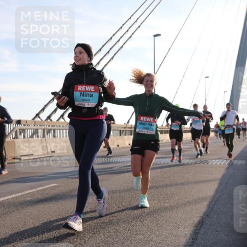 03.10.2025 - Köhlbrandbrückenlauf Yannick Fuchs http://msf.ph/oto/9141078 03.10.2025 08:25:59 Position 2 1449, 1946 meine-sportfotos.de