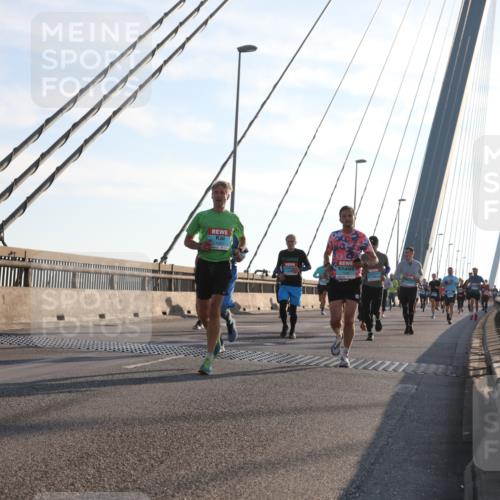 03.10.2025 - Köhlbrandbrückenlauf Yannick Fuchs http://msf.ph/oto/9141193 03.10.2025 08:26:06 Position 2  meine-sportfotos.de