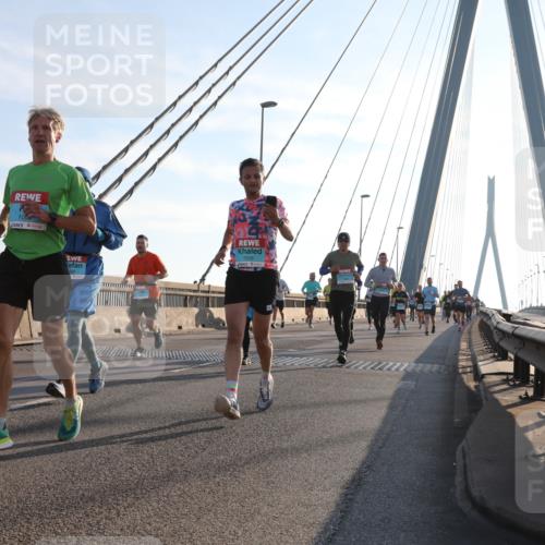 03.10.2025 - Köhlbrandbrückenlauf Yannick Fuchs http://msf.ph/oto/9141217 03.10.2025 08:26:07 Position 2  meine-sportfotos.de