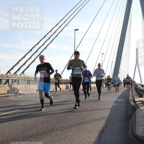 03.10.2025 - Köhlbrandbrückenlauf Yannick Fuchs http://msf.ph/oto/9141240 03.10.2025 08:26:09 Position 2  meine-sportfotos.de