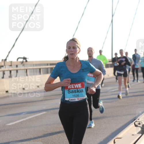 03.10.2025 - Köhlbrandbrückenlauf Yannick Fuchs http://msf.ph/oto/9141645 03.10.2025 08:26:39 Position 2 1626 meine-sportfotos.de
