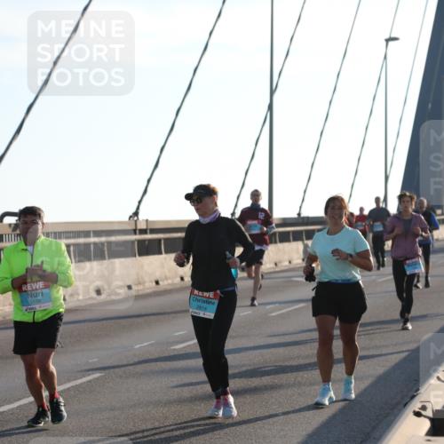 03.10.2025 - Köhlbrandbrückenlauf Yannick Fuchs http://msf.ph/oto/9142053 03.10.2025 08:27:21 Position 2 3198, 2814 meine-sportfotos.de