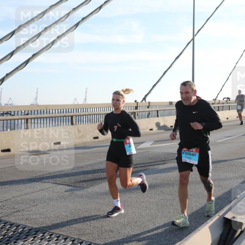 03.10.2025 - Köhlbrandbrückenlauf Yannick Fuchs http://msf.ph/oto/9142270 03.10.2025 08:27:42 Position 2 1149 meine-sportfotos.de