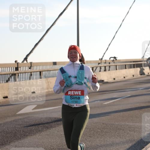 03.10.2025 - Köhlbrandbrückenlauf Yannick Fuchs http://msf.ph/oto/9142293 03.10.2025 08:27:44 Position 2 1730 meine-sportfotos.de