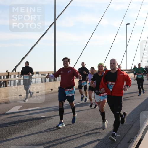 03.10.2025 - Köhlbrandbrückenlauf Yannick Fuchs http://msf.ph/oto/9142813 03.10.2025 08:29:44 Position 2 1093, 196 meine-sportfotos.de