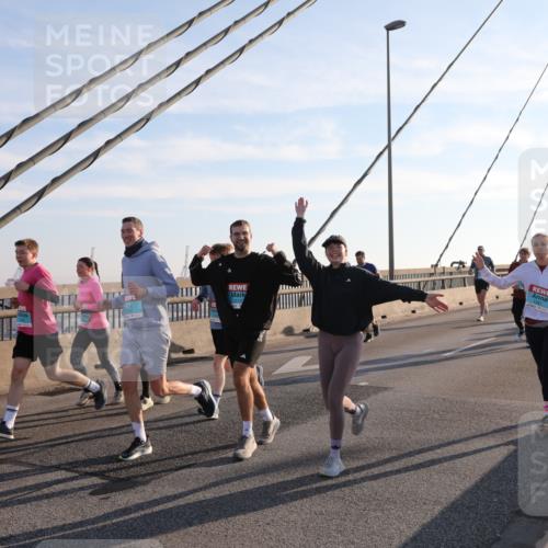 03.10.2025 - Köhlbrandbrückenlauf Yannick Fuchs http://msf.ph/oto/9143003 03.10.2025 08:29:57 Position 2  meine-sportfotos.de