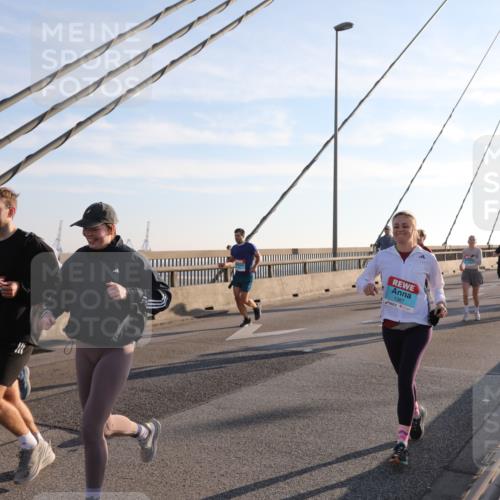 03.10.2025 - Köhlbrandbrückenlauf Yannick Fuchs http://msf.ph/oto/9143028 03.10.2025 08:29:58 Position 2 3315, 1387 meine-sportfotos.de