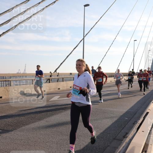 03.10.2025 - Köhlbrandbrückenlauf Yannick Fuchs http://msf.ph/oto/9143037 03.10.2025 08:29:58 Position 2 1387 meine-sportfotos.de