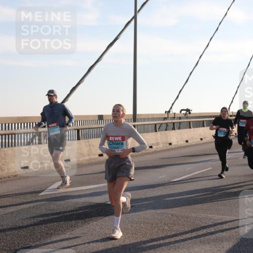 03.10.2025 - Köhlbrandbrückenlauf Yannick Fuchs http://msf.ph/oto/9143077 03.10.2025 08:30:00 Position 2 1458, 1705 meine-sportfotos.de
